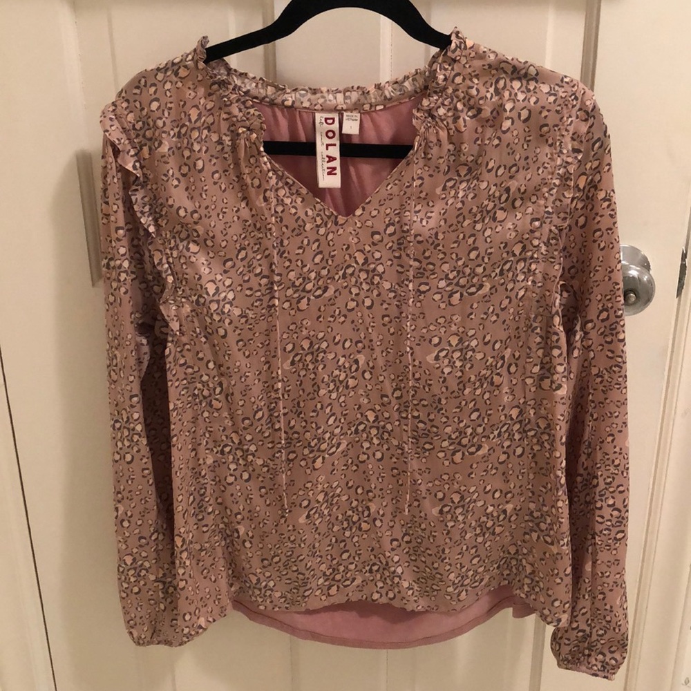 Anthropologie Dolan blush leopard print top